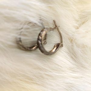 🌹4item/$20 NWOT silver circle earrings